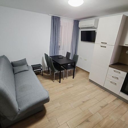Apartments Lina Koper Exterior photo