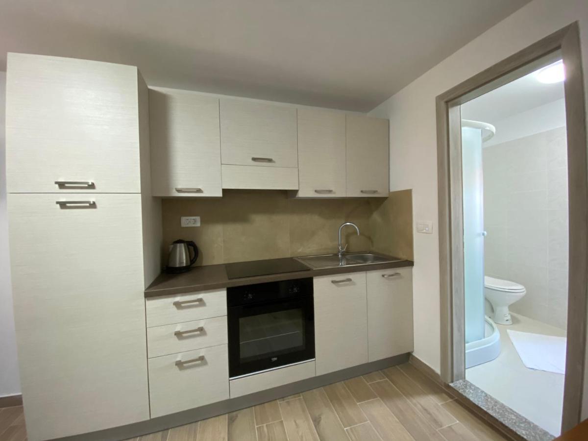 Apartments Lina Koper Exterior photo