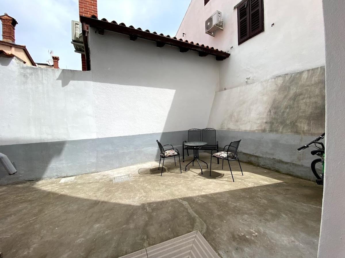 Apartments Lina Koper Exterior photo